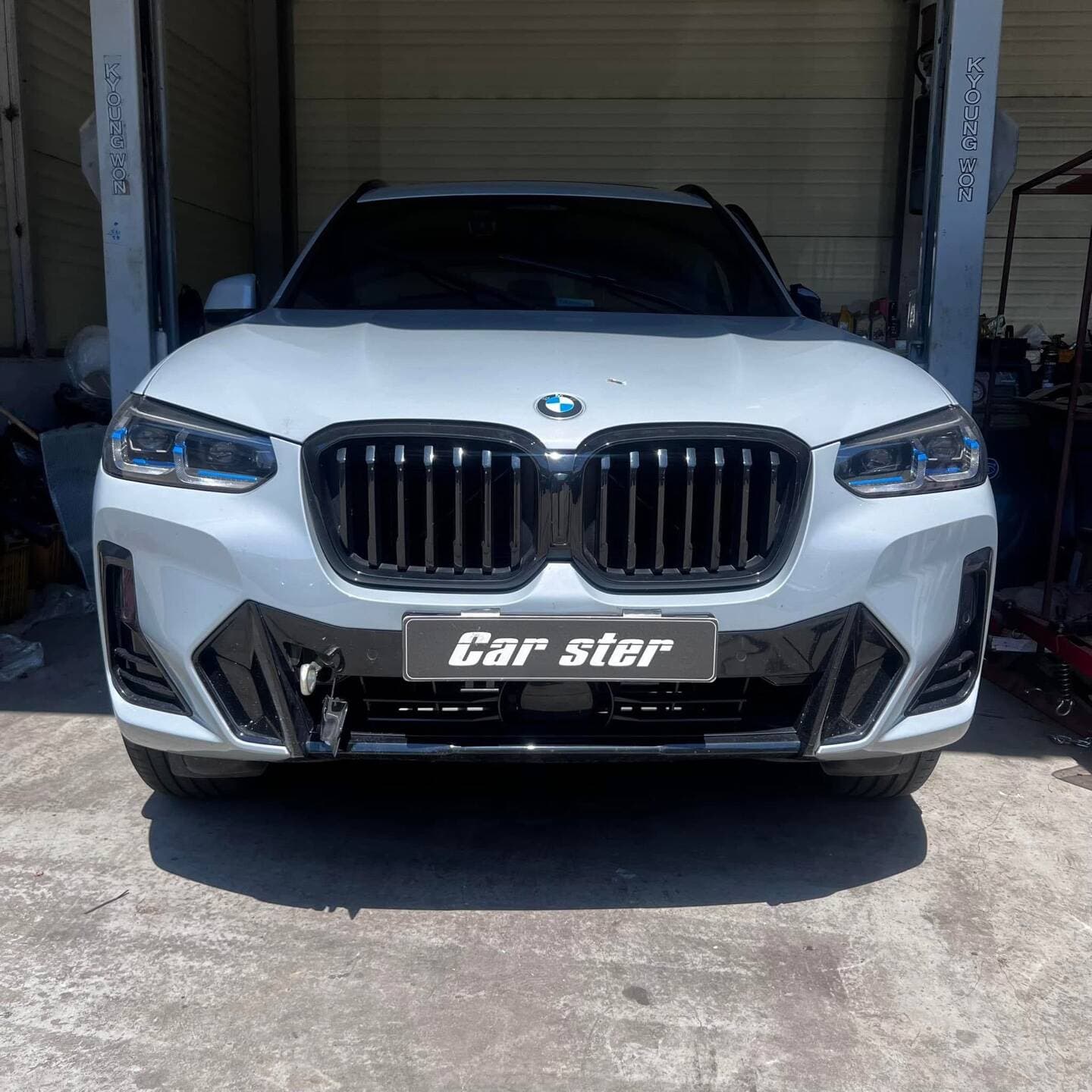 BMW X3 20i 사고수리